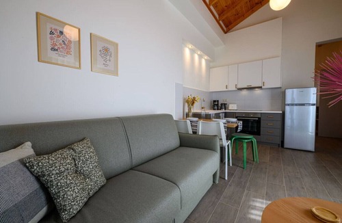 Kardamyli Apartment | Ipsό Kardamyli Nema.