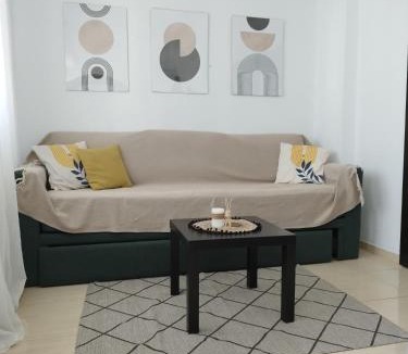 Metamorfosi Apartment | Iris Room