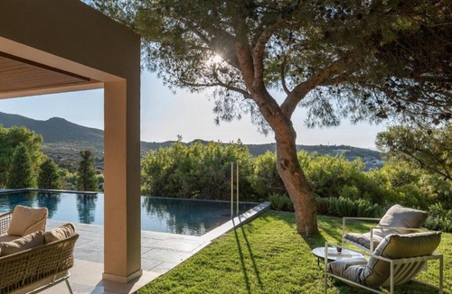 Sounio Villa | ISholidays Cape Sounio PineHillVillaTemple&SeaView