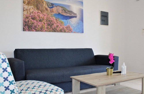 Kalamaki Apartment | Kalamaki Plaza Apartments ''tzante''