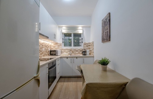 Kallithea Apartment | Kalithea Gardenspot