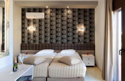 Platanias Town Apartment | Kallitsakis Beach