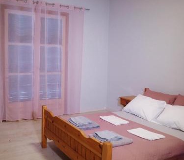 Katavolos Apartment | Kaminaki Seaview Apartments
