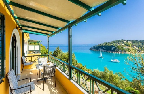 Lakka Villa | Katerina Walk to Beach, Sea Views, A/C