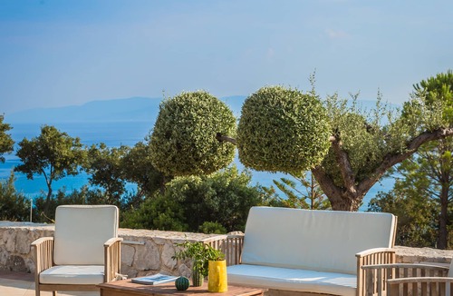 Mousata Apartment | Kefalonia, Lourdata, studios with pool and amazing sea view