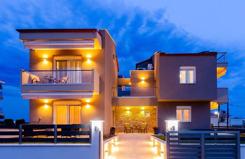 Flogita Resort | Kiosse Maison 3 by TravelPro Services - Nea F...
