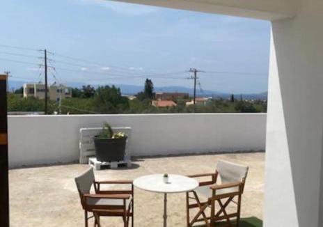 Ayioi Asomatoi House | Kipseli roof top apartment