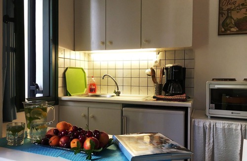 Kokkini Chani Apartment | Kokkini Hani, Lovely studio 1-3 persons, 100 meters from the beach.