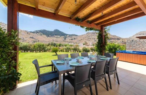 Kolymbia House | Kolymbia Villas by StayonRhodes