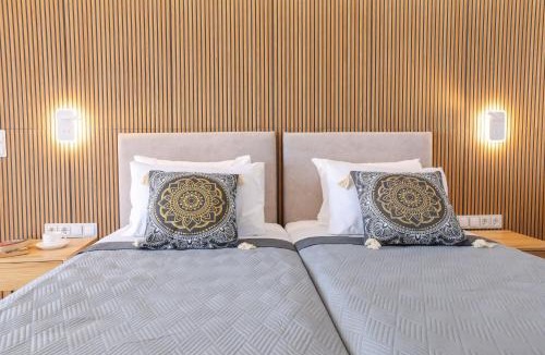 Agios Gordios Apartment | Kostas Beachfront Suite