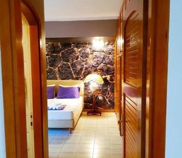 Peiraiki Apartment | Kouro's private room!