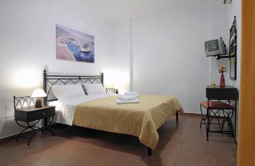 Agia Pelagia Apartment | Kythera Golden Sun