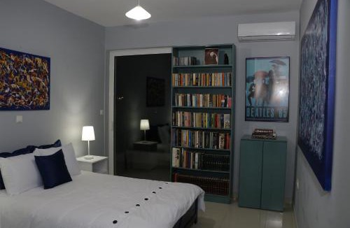 Sparta Apartment | Laconian Collection "Lykourgou 10"