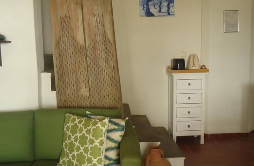 Faistos House | Landhaus Achladia charms with garden, sea view, peace and sunsets