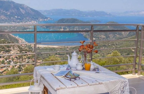 Fternon Villa | LARGE 5 bedroom Villa, Ideal for two Families, Fantastic Views!