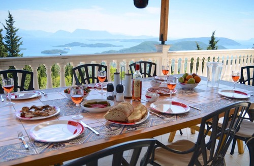 Nidri Villa | Large luxury villa on Lefkada with breathtaking Ionian views