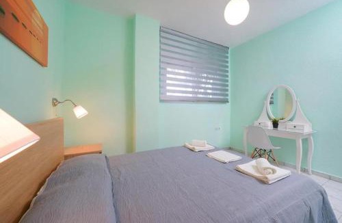 Chrisi Ammoudia Apartment | Las sirenas maisonnettes by the beach groundfloor and semi basement