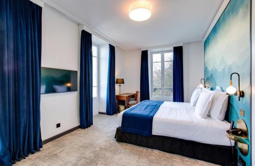 Menthon-Saint-Bernard Hotel | Le Palace de Menthon