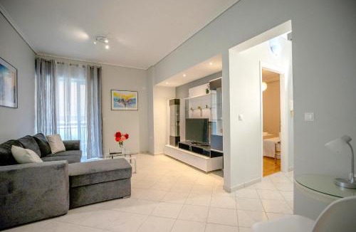 Papagou-Holargos Apartment | Leo's home