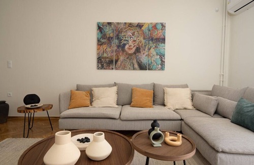 Exarhia Apartment | LIV - Charming 3BD in Athens Vibrant Downtown