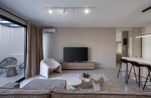 Petralona Apartment | LIV - Deluxe 2BD Apartment in Athens
