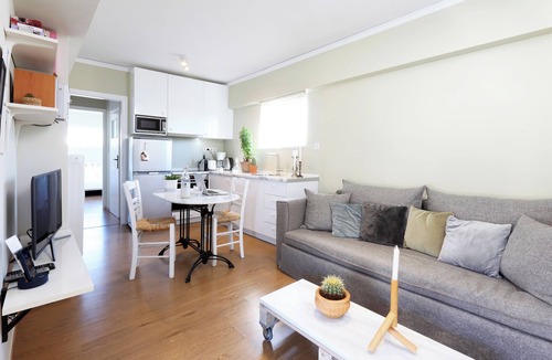 Thissio Apartment | Live in Athens, Our first love #01
