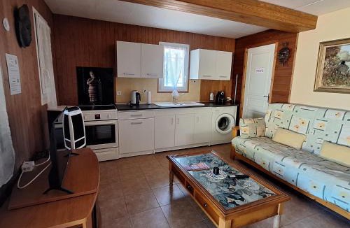 Saint-Martial-d'Albarede Apartment | Lola