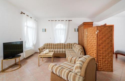 Thasos House | Loutrou Home