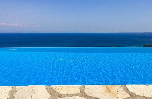 Perama Villa | Lovely Well Located Villa, Private Infinity Pool, Spectacular Sea Views close to Benitses Resort!