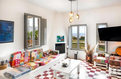 Milos House | Luna Rossa Milos - Olive Home