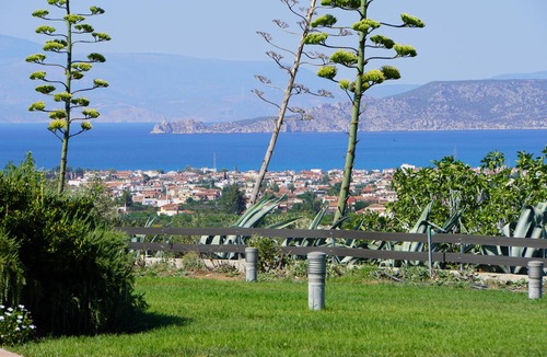 Velo-Vocha Villa | Luxurious and Relaxing vacation