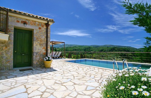 Kavallos Villa | Luxurious villas with sea view villa Myrtia