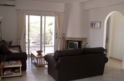 Kaligata Apartment | Luxury 2 bedroom 1st floor villa apartment with spectacular sea views