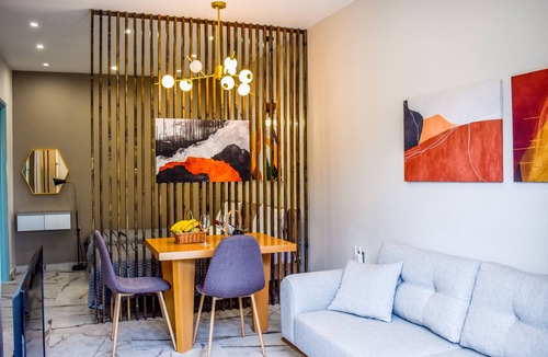 Skiathos Town Villa | Luxury Family Greek Villa- 10 mins from the beach