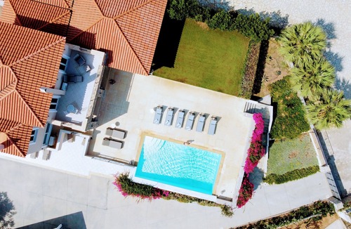 Kilada Villa | Luxury mansion with big pool and sea view