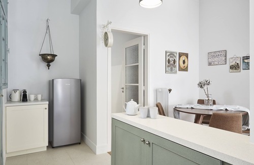 Mousio Apartment | Luxury n Chic Athens Museum Apt