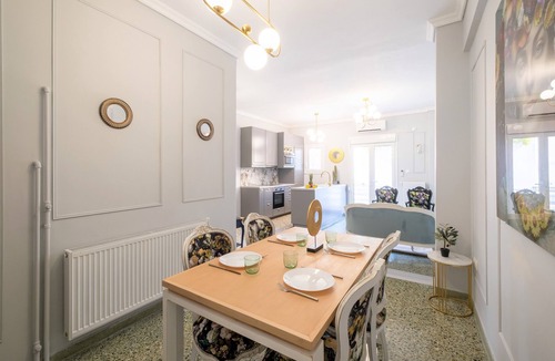 Thissio House | Luxury Penthouse in prime central Athens Thissio