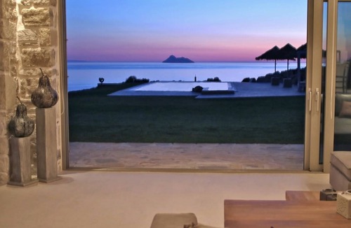 Pitsidia Villa | Luxury seafront villa Komos, stunning view, private pool,totally quietness