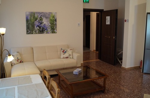 Plaka Apartment | Luxury Suite Apartment in Plaka Acropolis ~ Rosemary