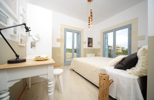 Akrotiri Villa | Luxury Villa | Private pool, seaview, close to the city