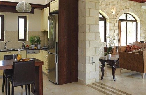 Platanias Town Villa | Luxury Villa with Views