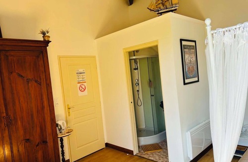 Courcelles Bed & Breakfast | Maison d'Hôtes Le Cadran Solaire