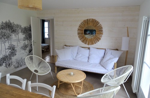 La Flotte House | Maison de Plain Pied à 100 Mètres de la mer