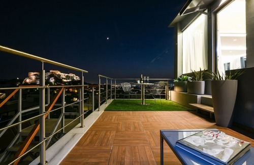 Plaka Apartment | Majestic Penthouse in the heart of Athens "Plaka"