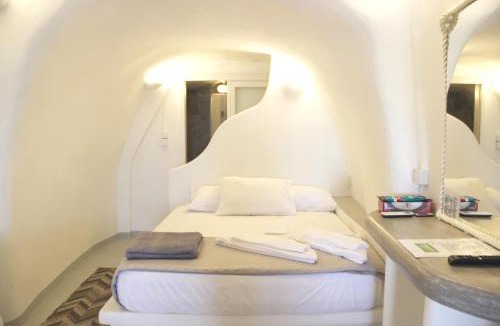 Provatas House | Manis Sirma (fisherman's house by the Sea)