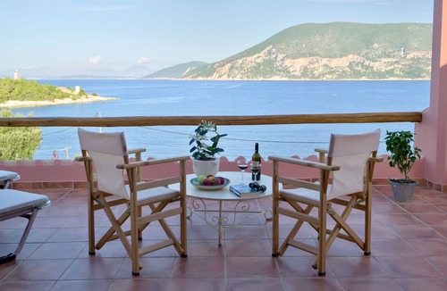 Matsoukata Apartment | Manona's Suite - Fiscardo 5-mn, sea front