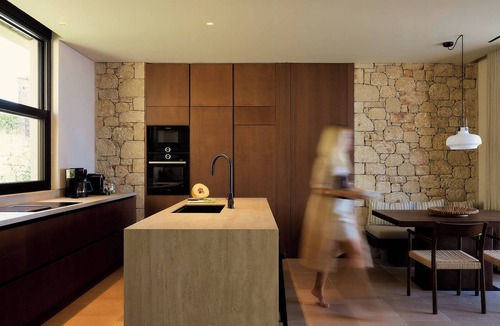 Lefktron Villa | Mantri Villa, a Celestial Retreat with Endless Blue