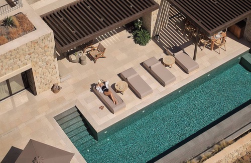 Lefktron Villa | Mantri Villa, a Celestial Retreat with Endless Blue