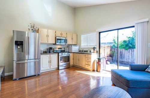 Willow Glen House | Marbella Lane Duplex San Jose 10-Min to Levi’s
