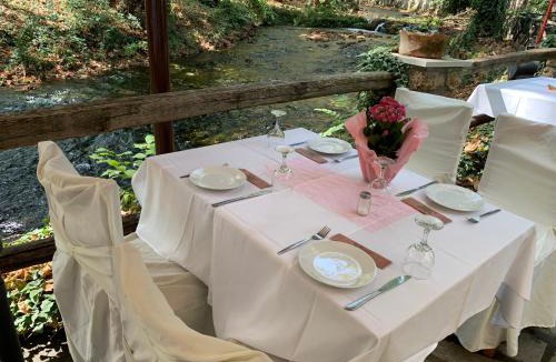 Naousa Hotel | Margaret's Island Hotel